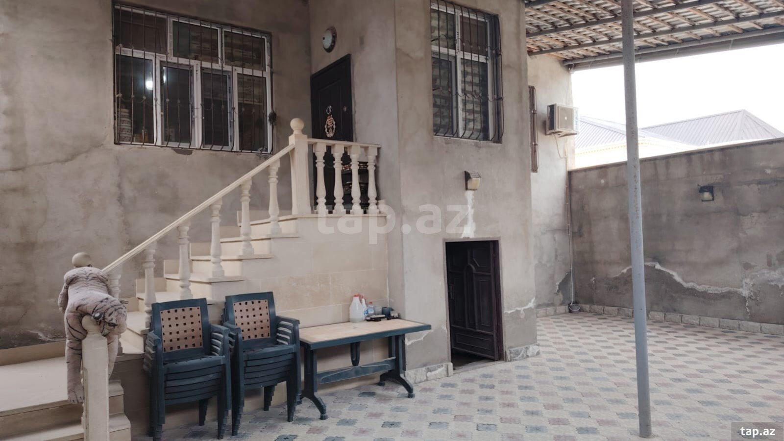 Həyət evi, Hövsan qəs. (12)