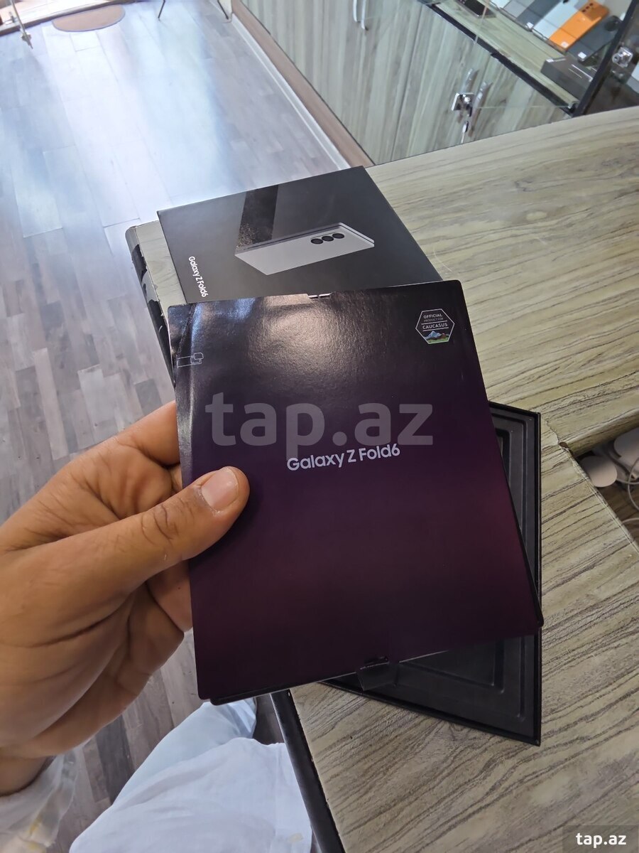 Samsung Galaxy Z Fold 6 Silver Shadow 256GB/12GB