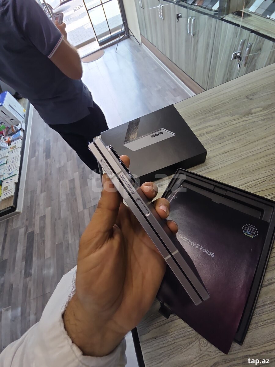 Samsung Galaxy Z Fold 6 Silver Shadow 256GB/12GB (5)