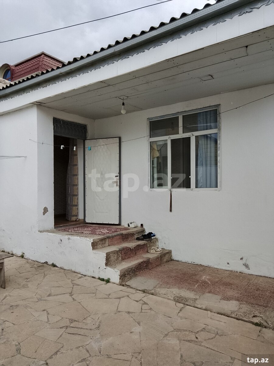 Həyət evi, Zabrat qəs. (2)