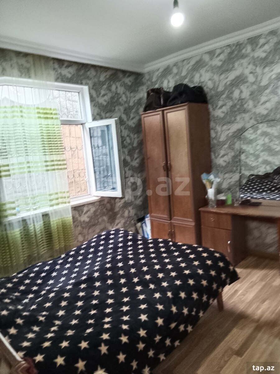 Həyət evi, Zabrat qəs. (12)