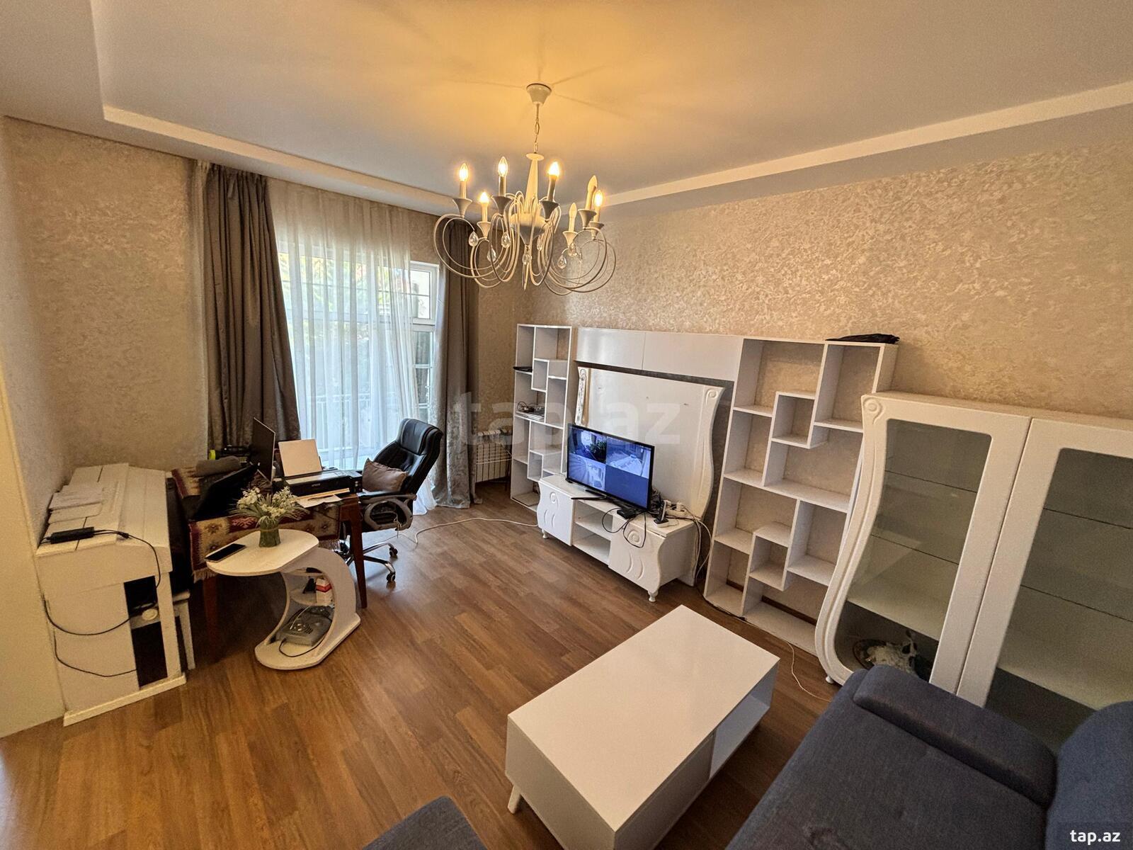 Bağ evi, Buzovna qəs. (11)