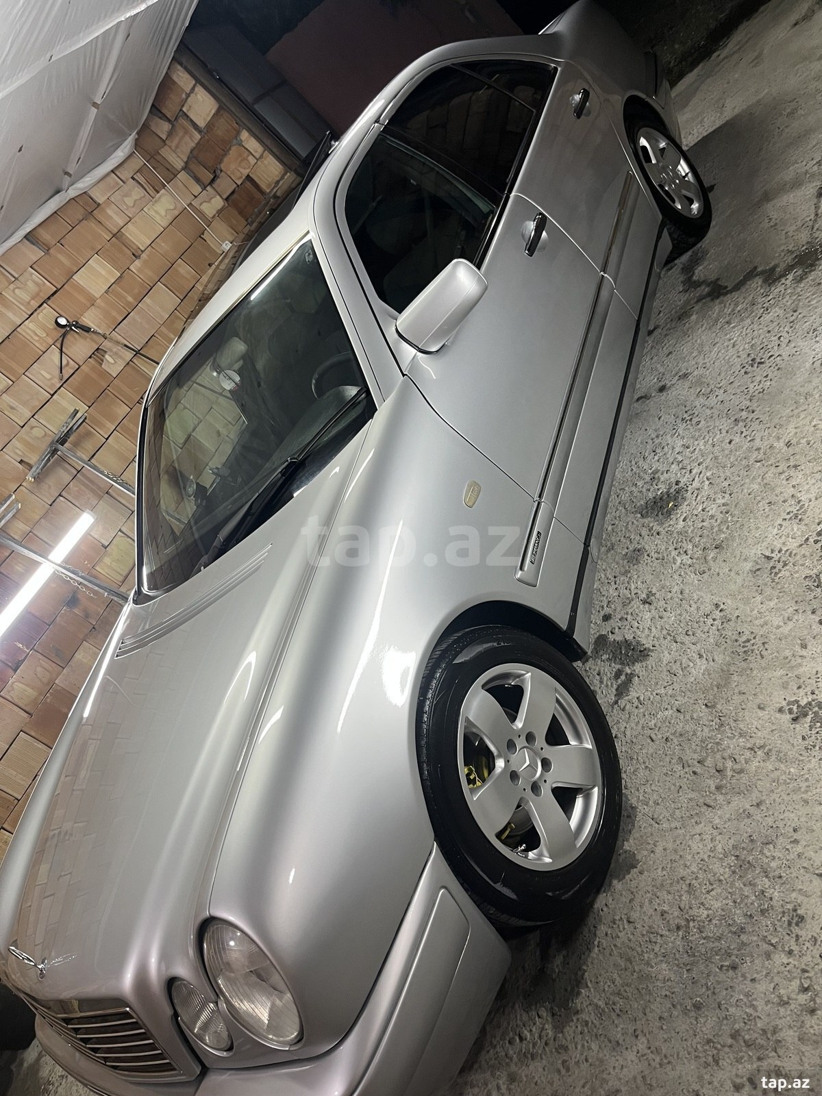 Mercedes E 230, 1996 il (4)