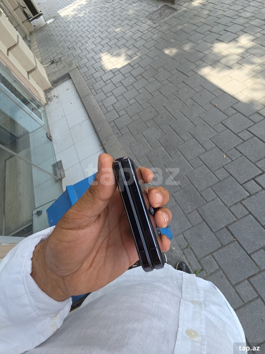 Xiaomi MIX Flip Black 512GB/12GB (3)