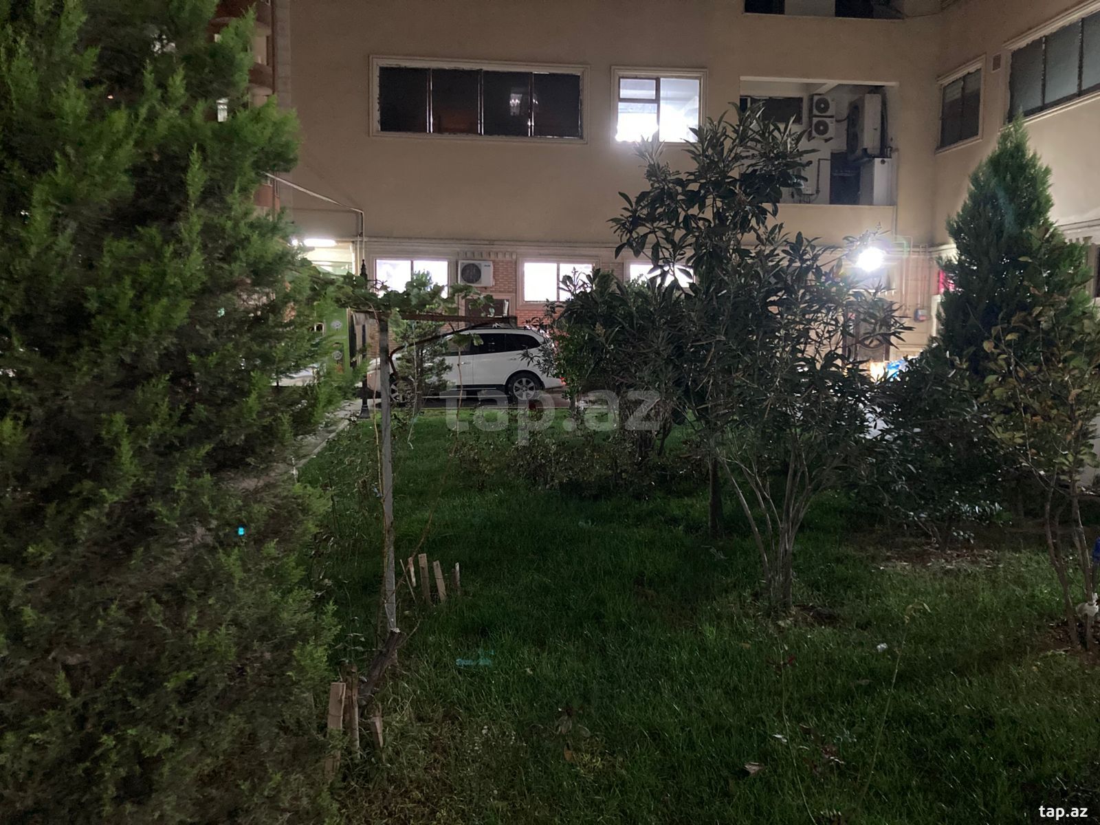 3-otaqlı yeni tikili, İnşaatçılar m., 142 m² (4)