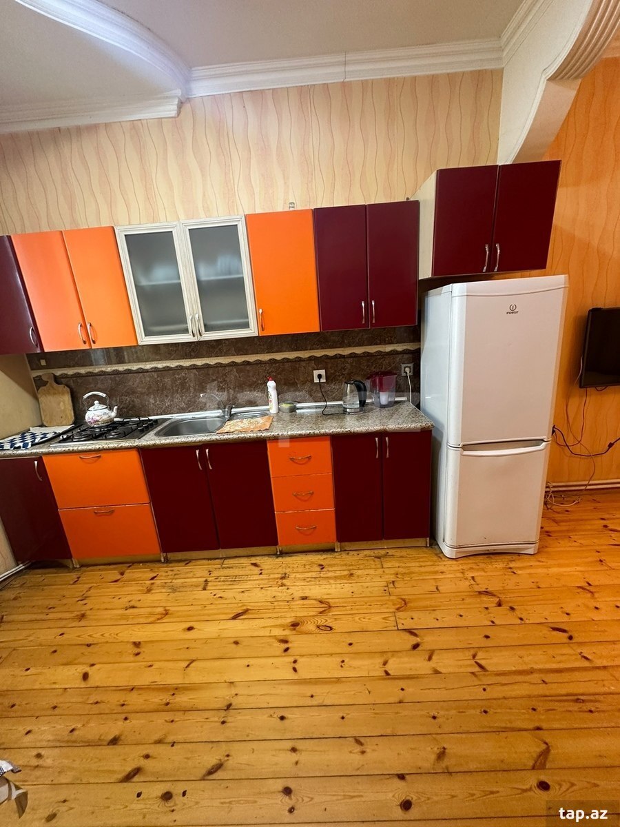 Bağ evi kirayə verilir, Novxanı qəs. (11)