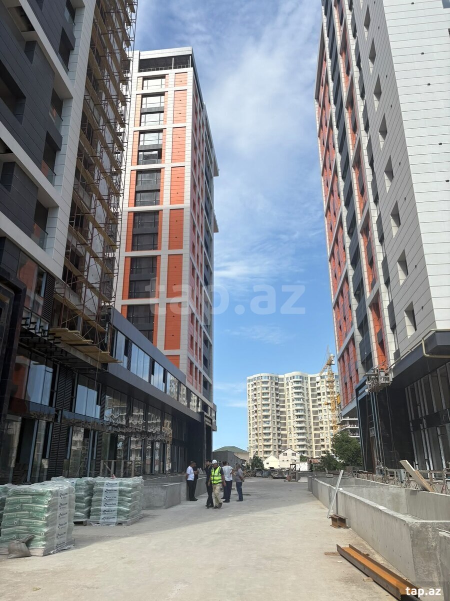 3-otaqlı yeni tikili, E.Akademiyası m., 135 m² (2)