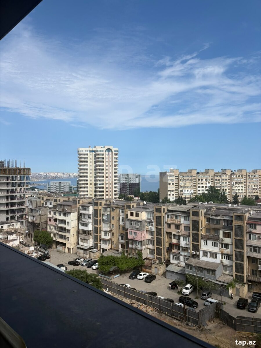 3-otaqlı yeni tikili, E.Akademiyası m., 135 m² (5)