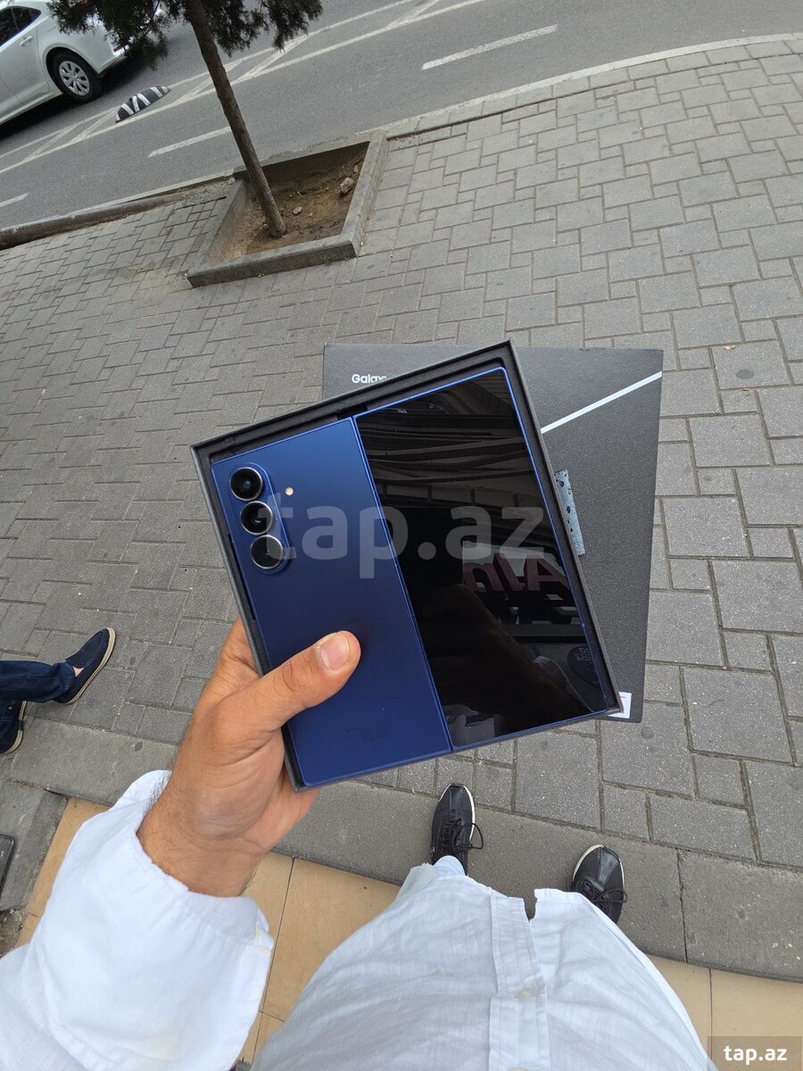 Samsung Galaxy Z Fold 7 Blue Shadow 256GB/12GB