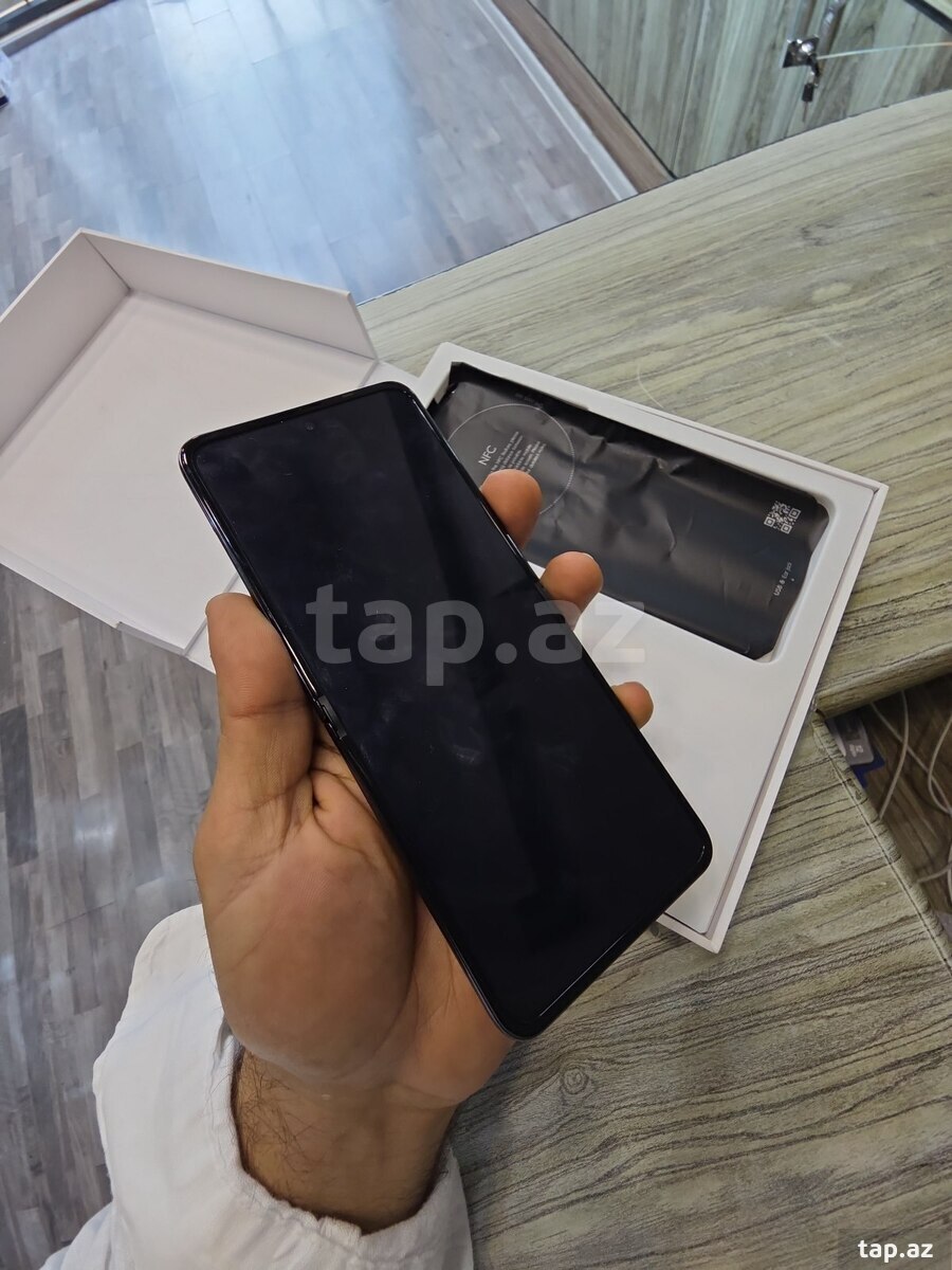 Tecno telefon (2)