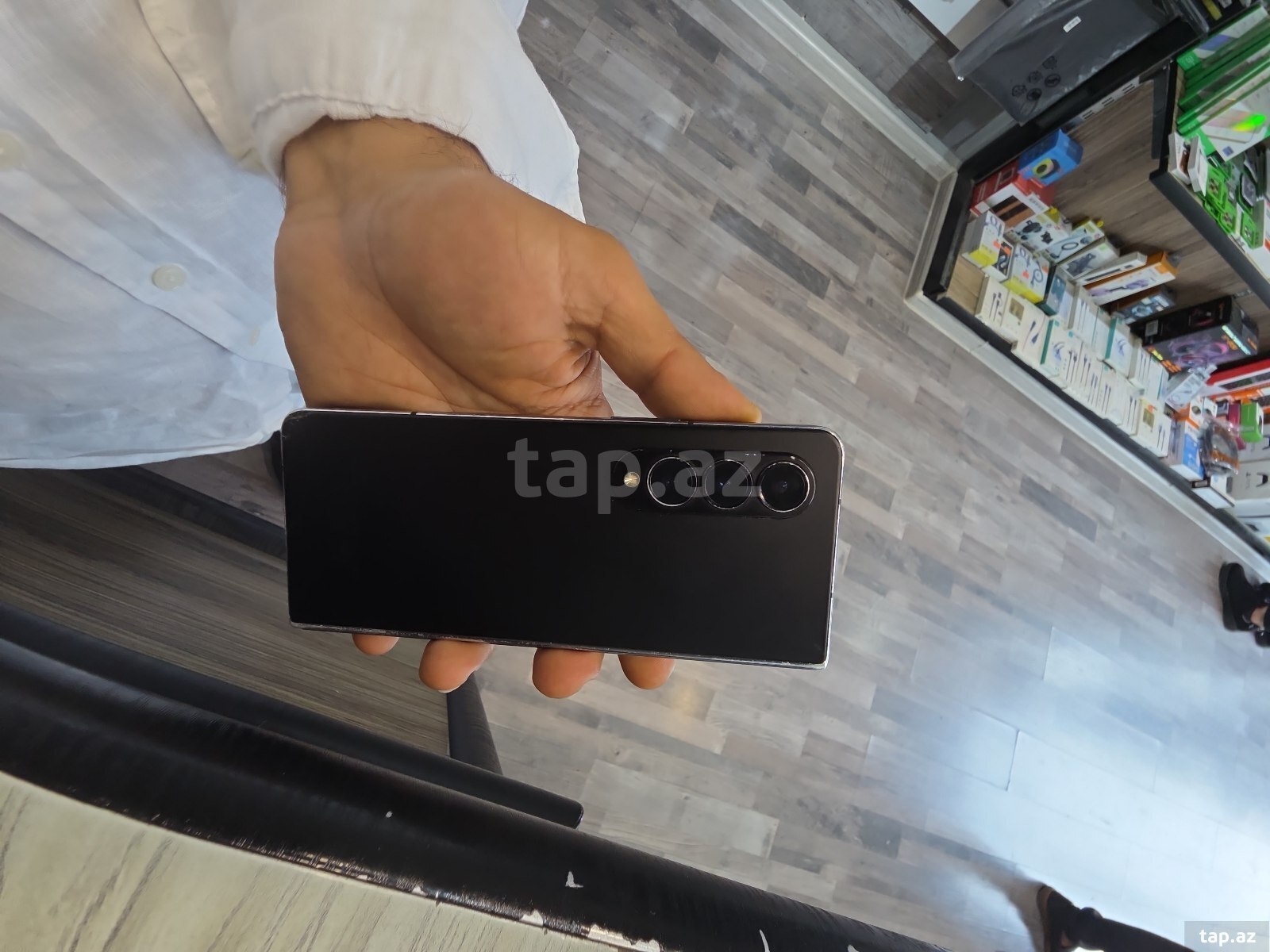 Samsung Galaxy Z Fold 4 Phantom Black 256GB/12GB (2)