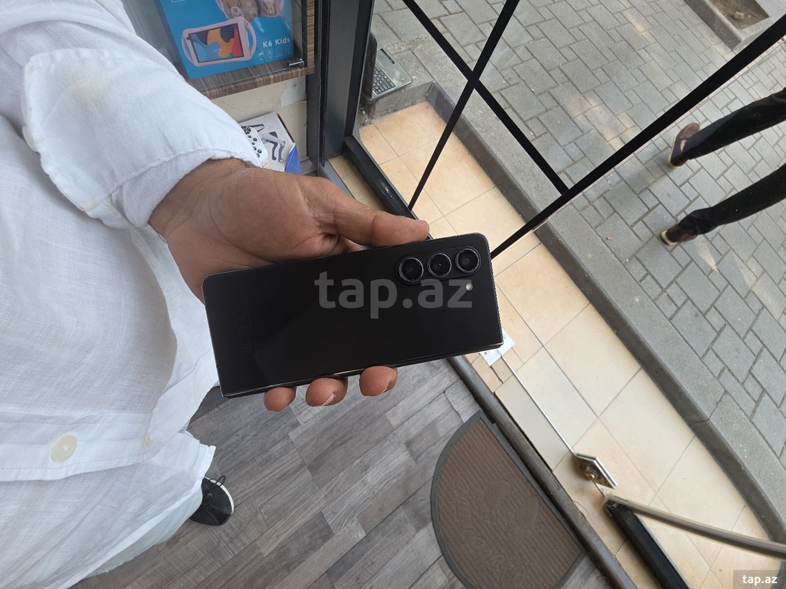 Samsung Galaxy Z Fold 5 Phantom Black 256GB/12GB (2)