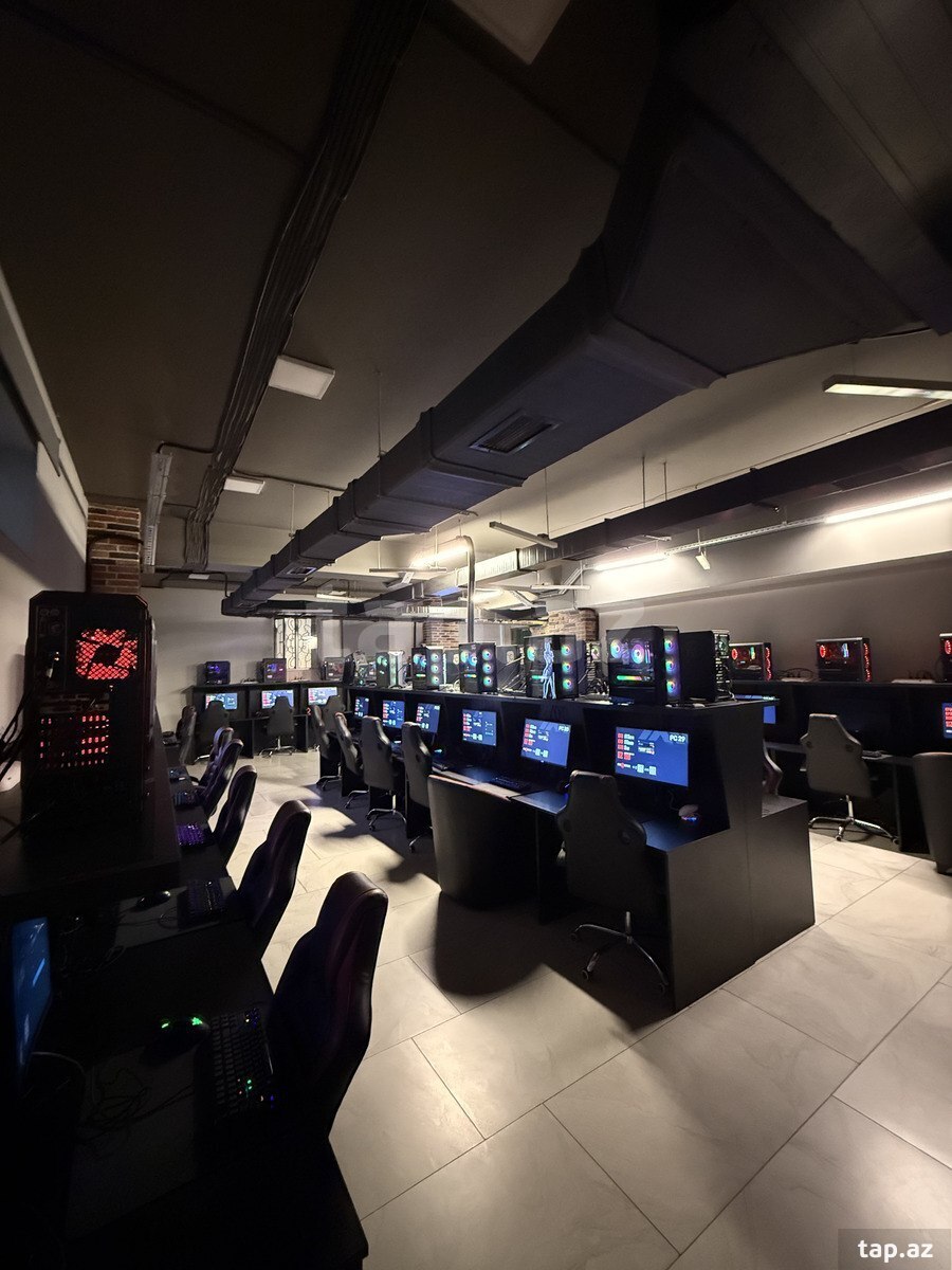 Hazır biznes (İnternet klub avadanlıqları)