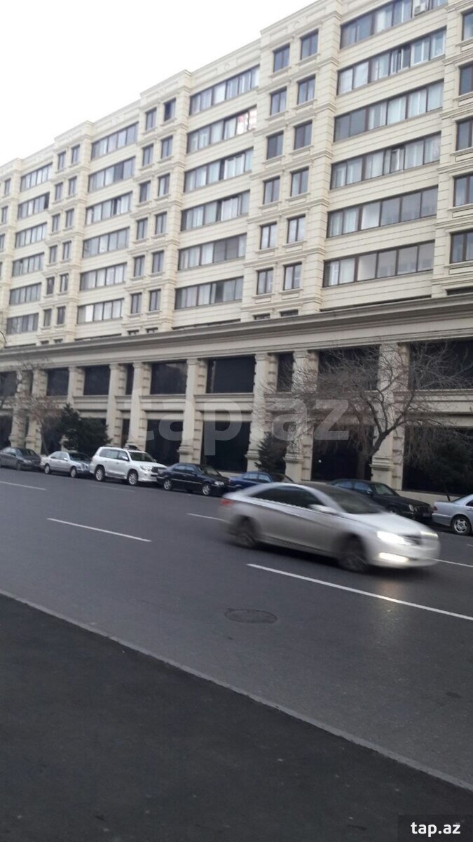 2-otaqlı mənzil kirayə verilir, 28 May küç., 70 m²