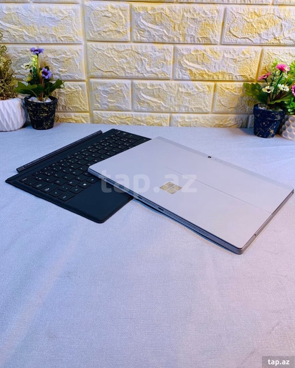 Microsoft Surface PRO 5 
