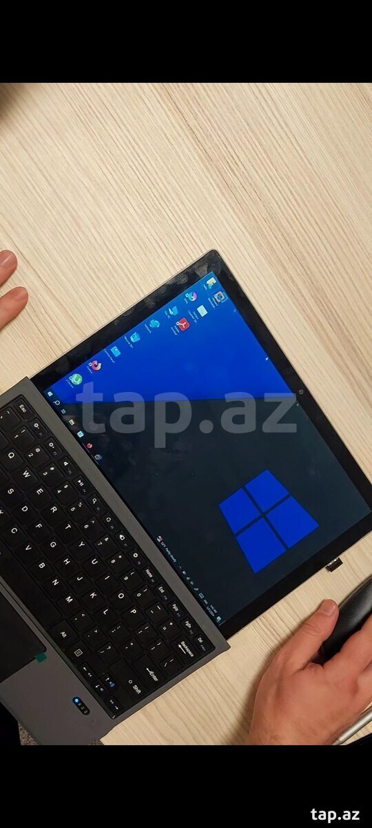 Microsoft Surface PRO 5  (13)