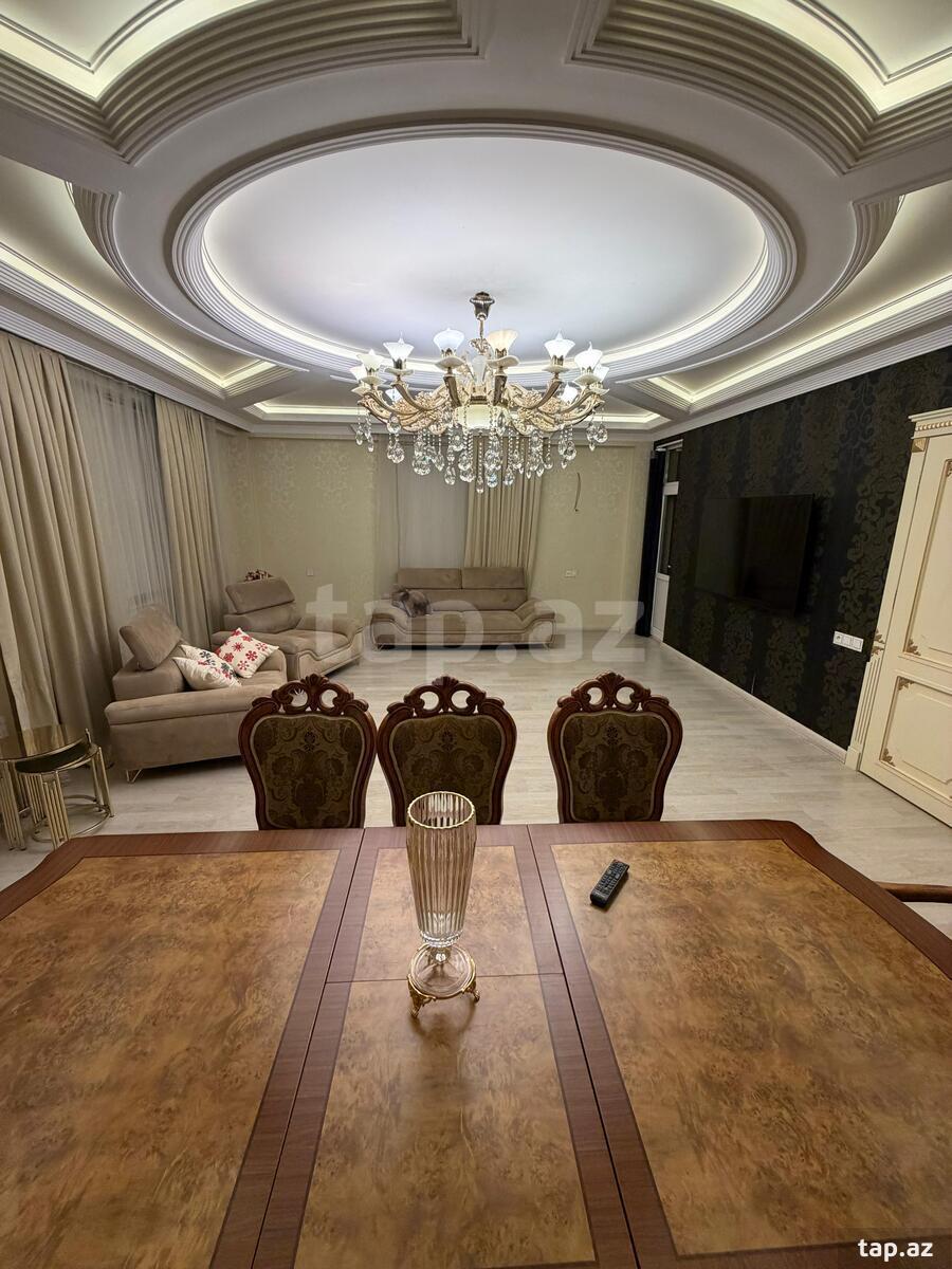5-otaqlı yeni tikili, 8-ci mkr., 255 m² (2)