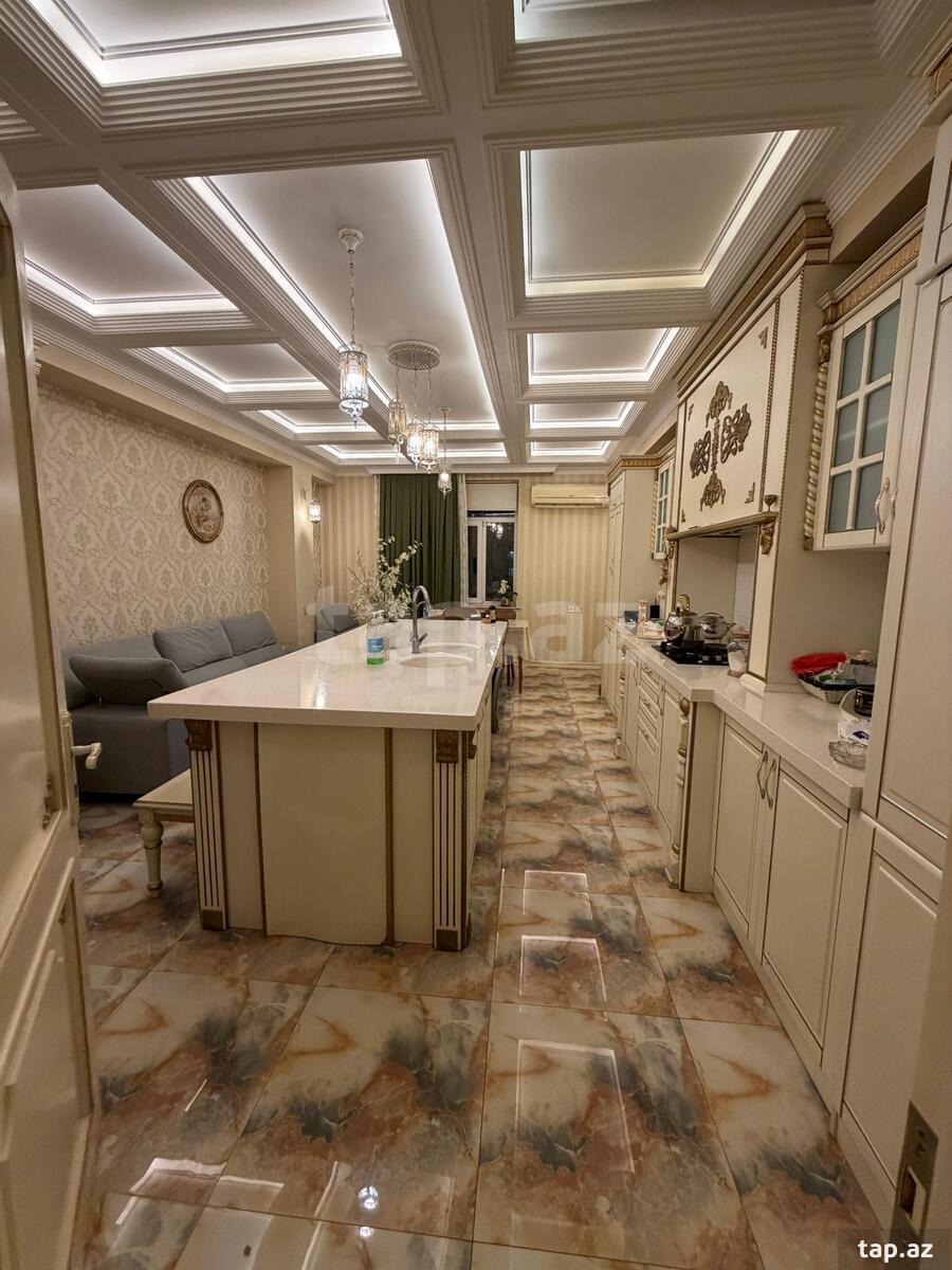 5-otaqlı yeni tikili, 8-ci mkr., 255 m² (14)