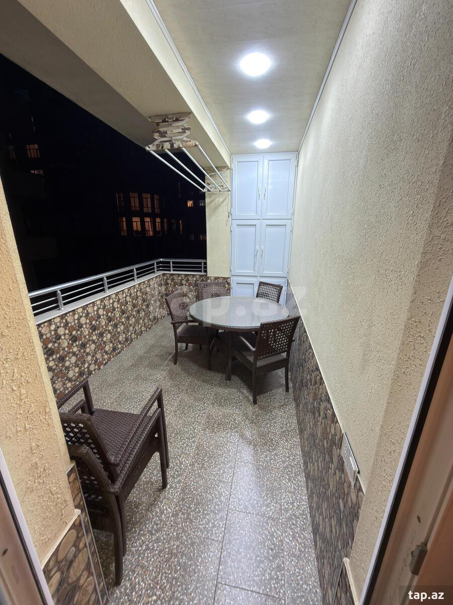 5-otaqlı yeni tikili, 8-ci mkr., 255 m² (23)