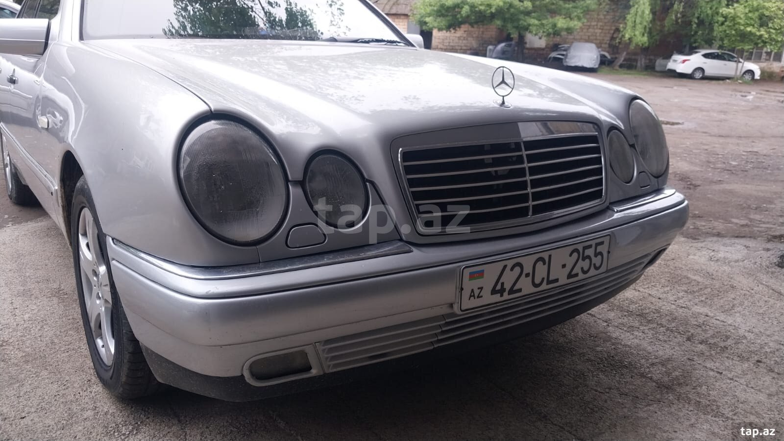 Mercedes E 240, 1997 il (3)