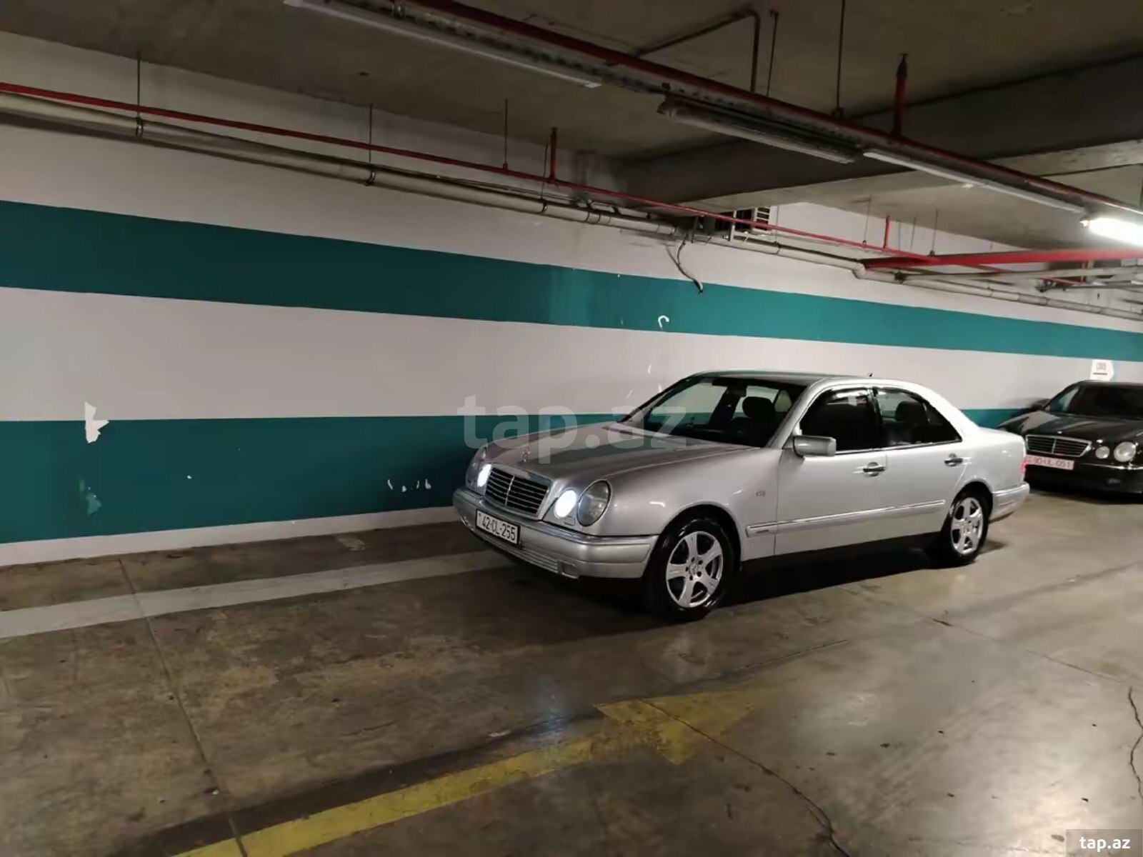 Mercedes E 240, 1997 il (7)