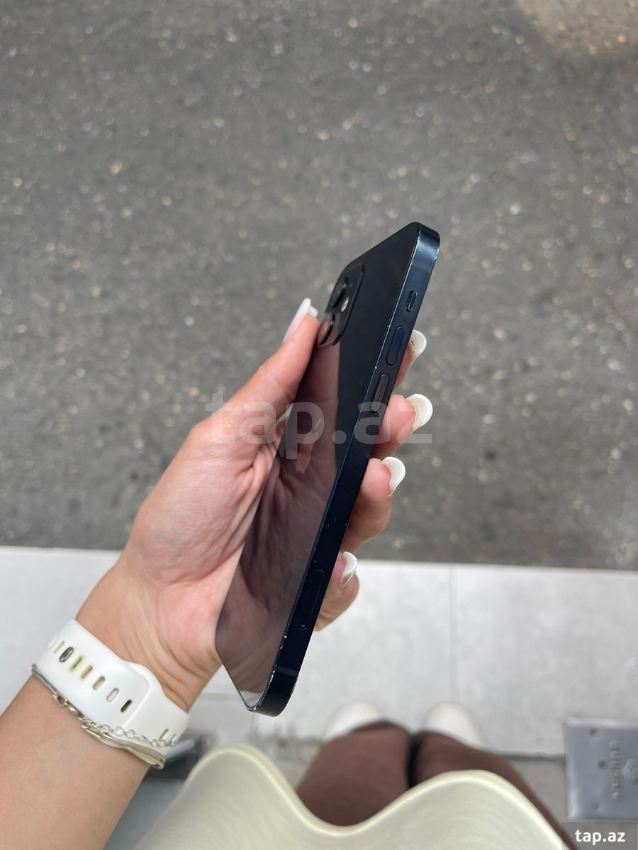 Apple iPhone 12 Blue 64GB/4GB (3)