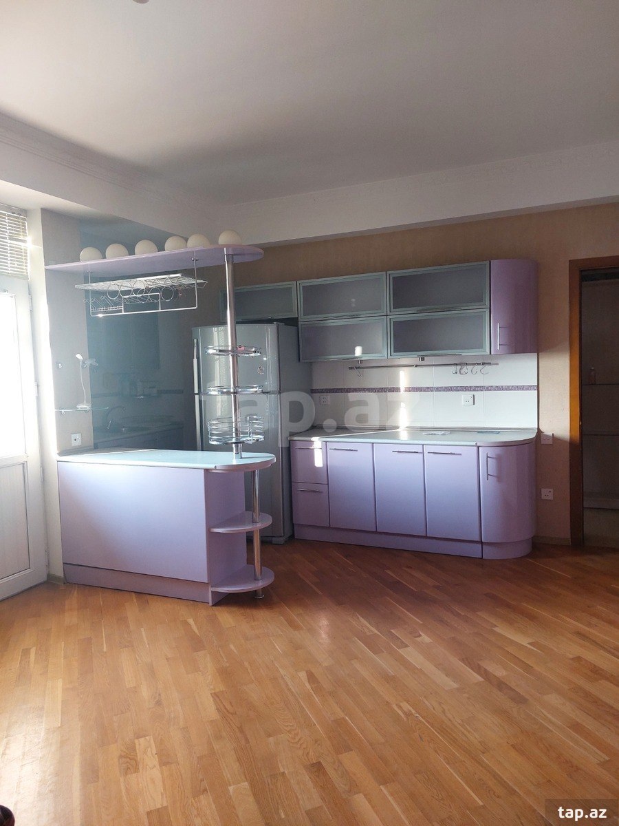 3-otaqlı yeni tikili kirayə verilir, Məhəmməd Hadi küç., 130 m² (6)