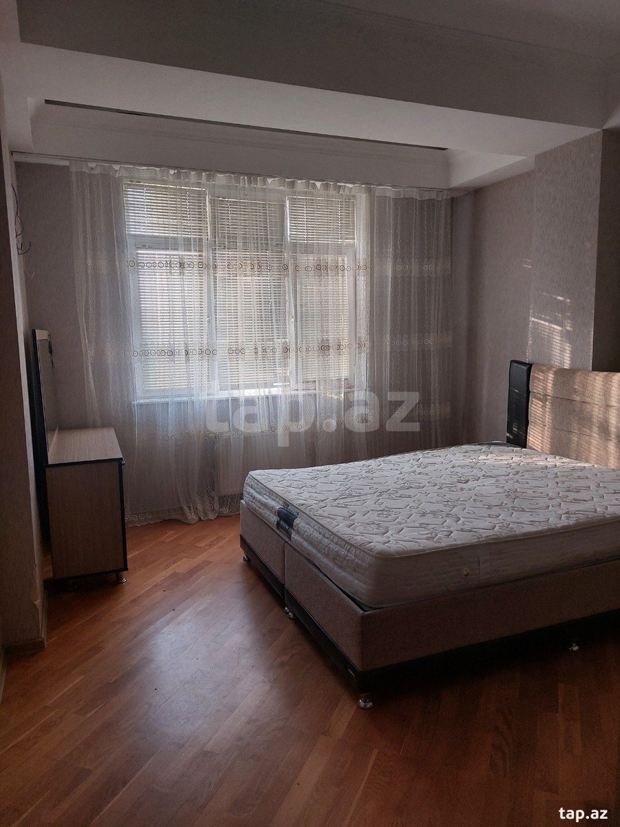 3-otaqlı yeni tikili kirayə verilir, Məhəmməd Hadi küç., 130 m² (14)