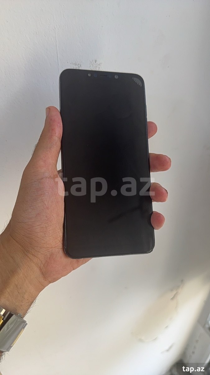 Xiaomi Pocophone F1 Graphite Black 128GB/6GB (2)
