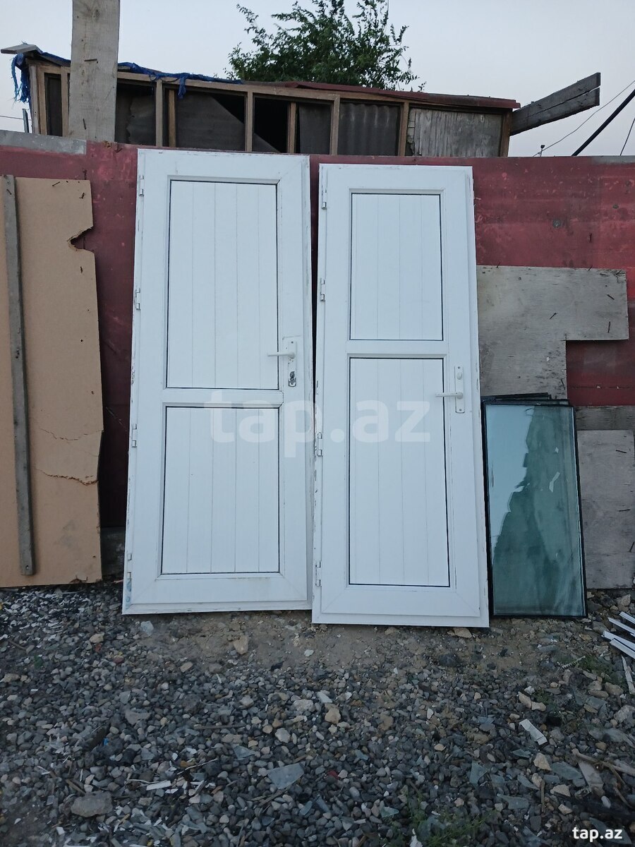 Plastik qapı və pəncərə (4)