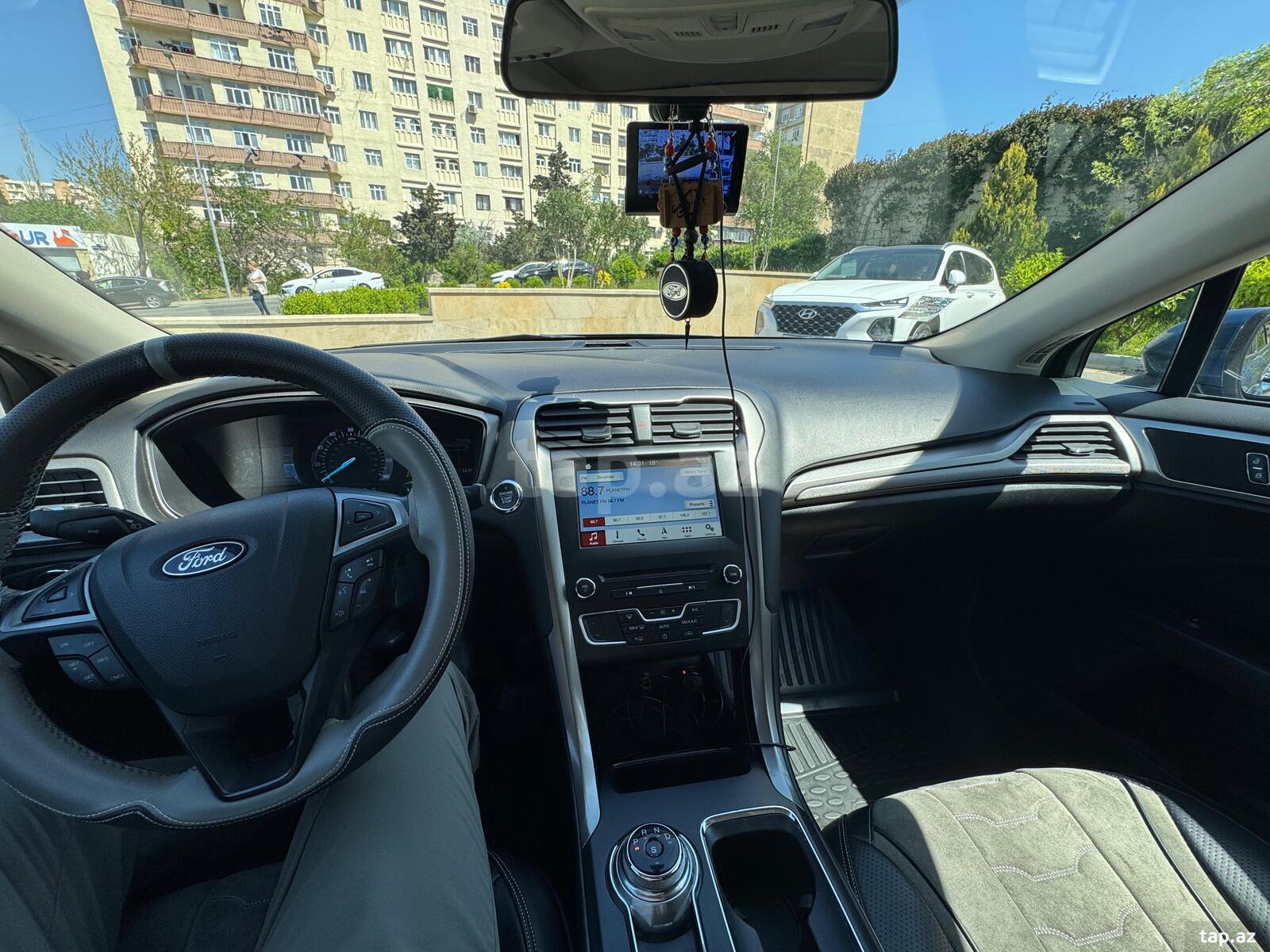 Ford Fusion, 2018 il (8)