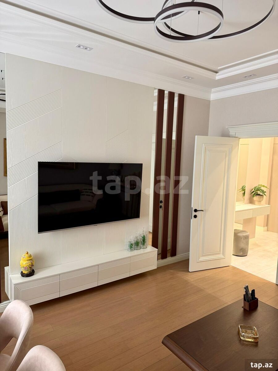 2-otaqlı yeni tikili kirayə verilir, E.Akademiyası m., 90 m² (6)