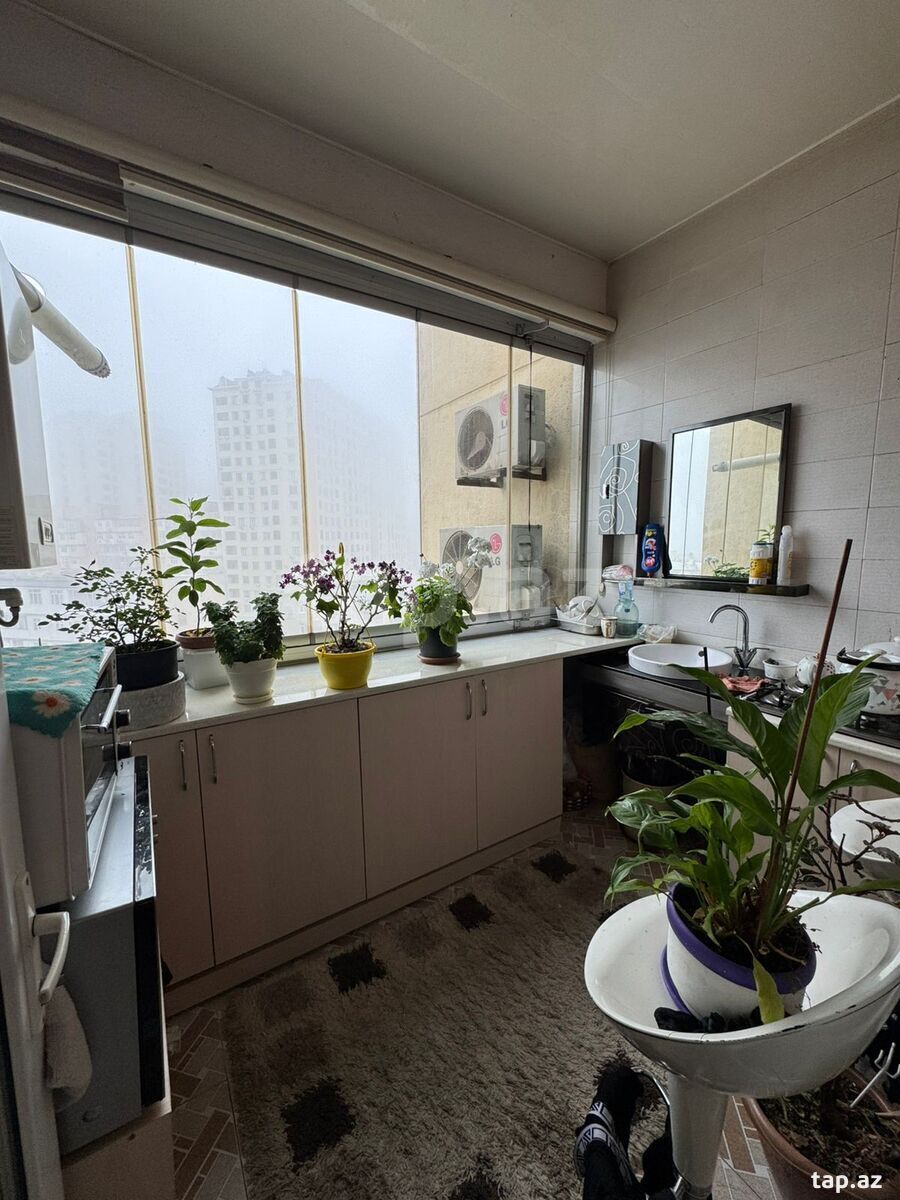 4-otaqlı yeni tikili, E.Akademiyası m., 185 m² (27)