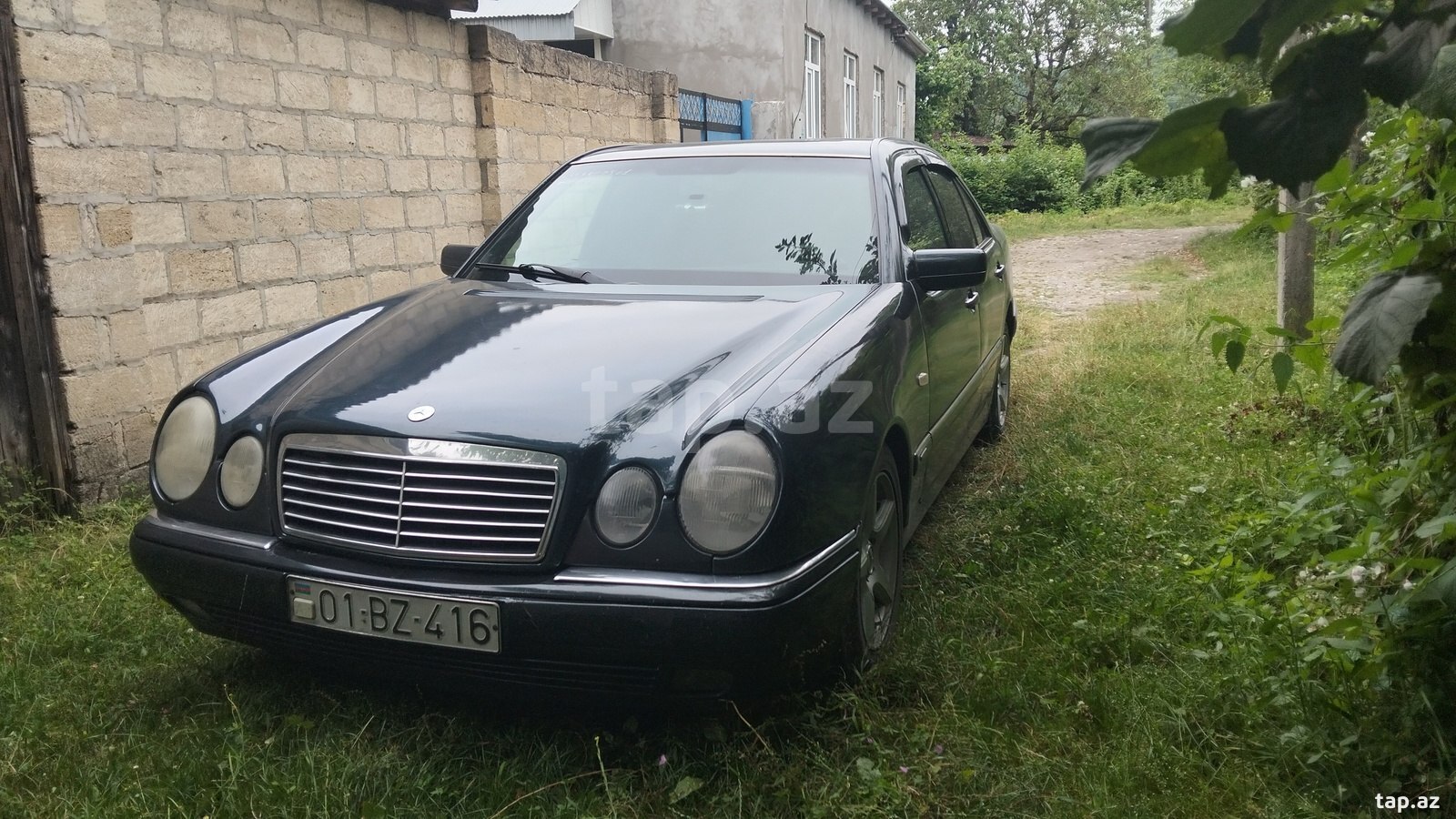 Mercedes E 300, 1995 il (12)