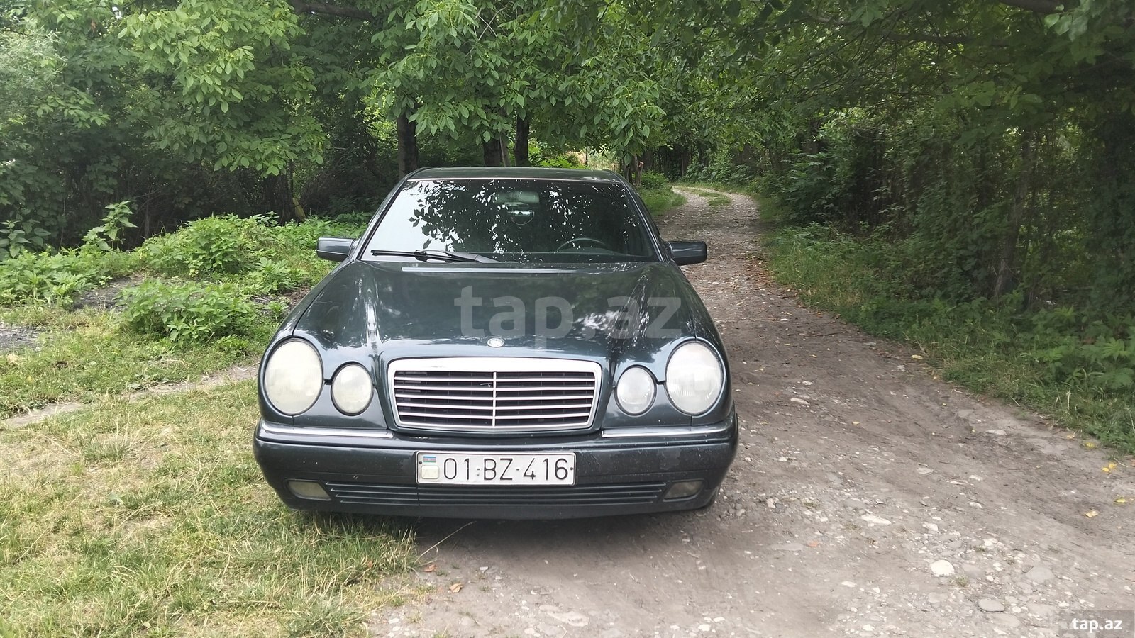 Mercedes E 300, 1995 il (7)