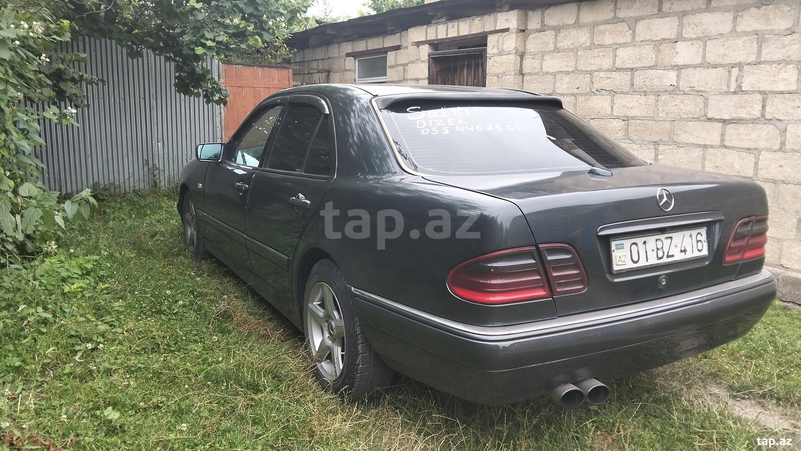 Mercedes E 300, 1995 il (14)