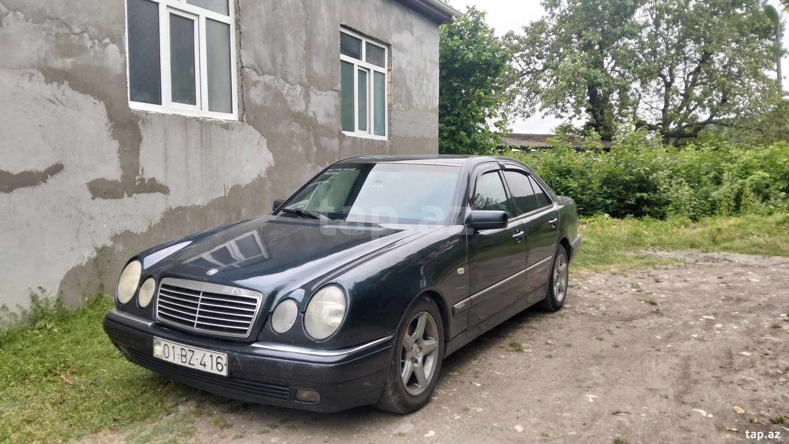 Mercedes E 300, 1995 il (2)