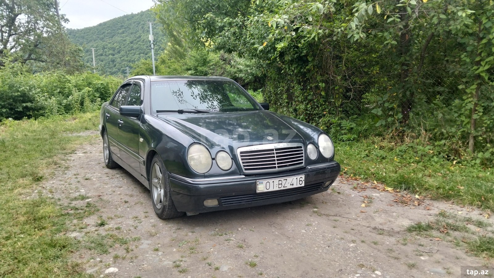 Mercedes E 300, 1995 il