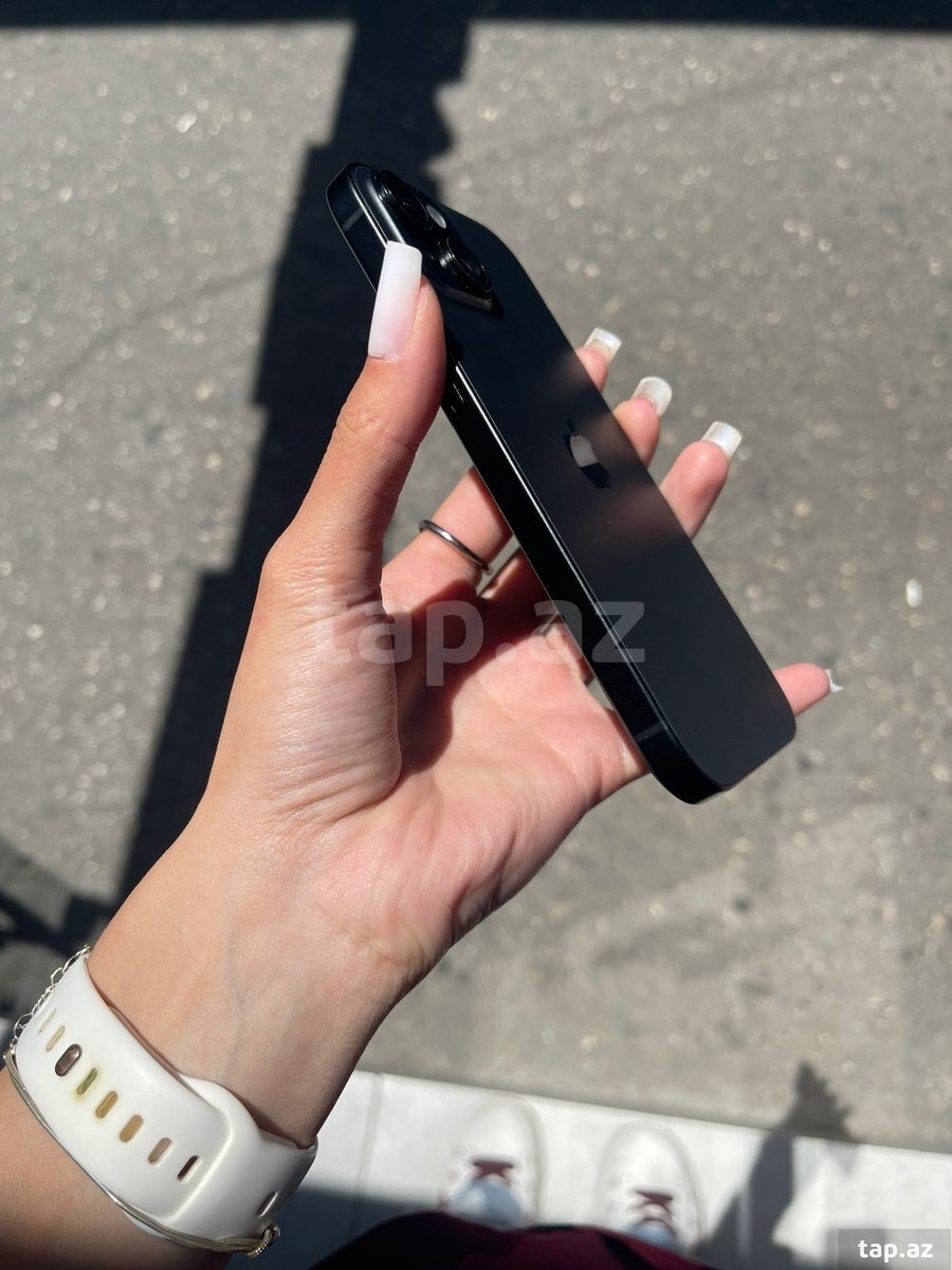 Apple iPhone 15 Black 128GB/6GB (2)