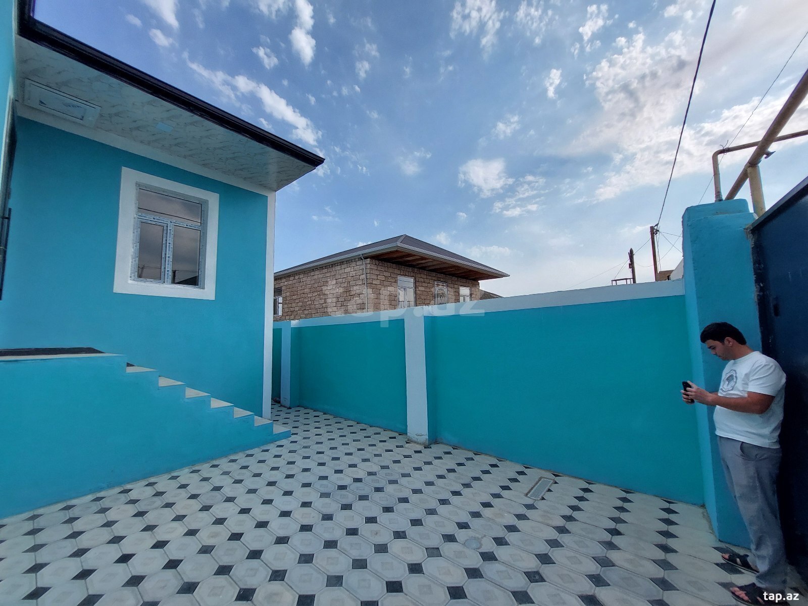 Həyət evi, Binə qəs. (2)