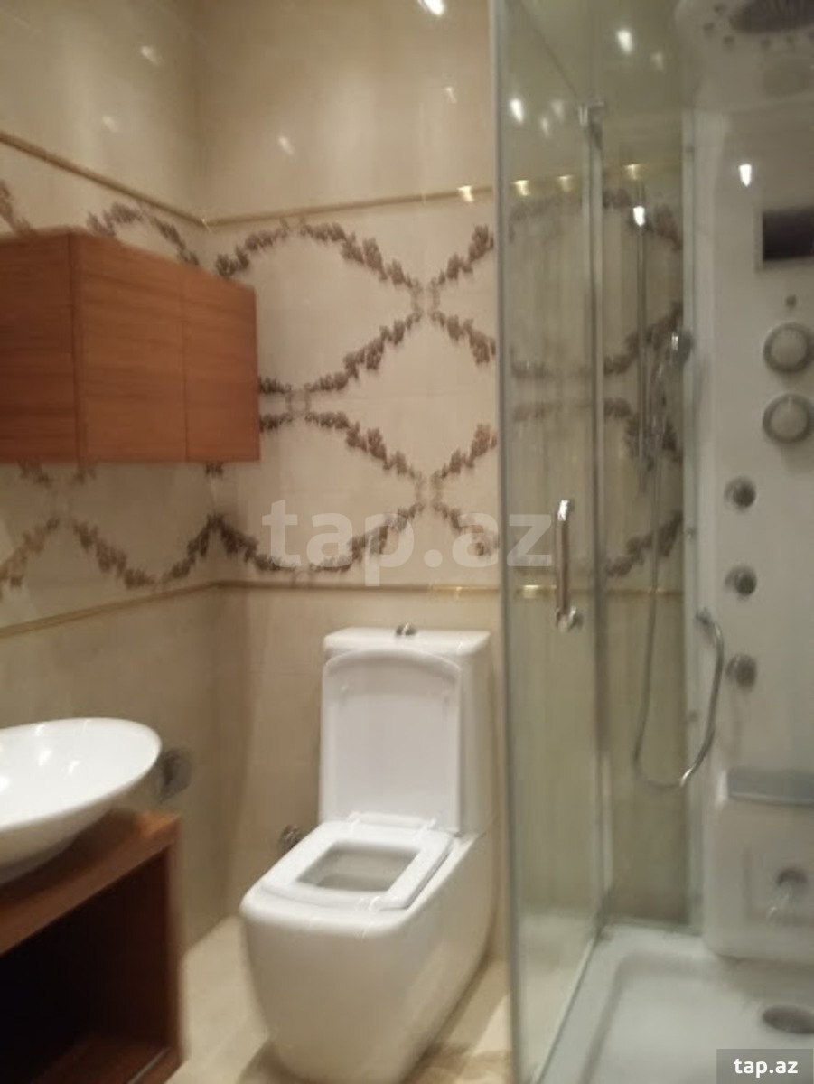 3-otaqlı yeni tikili, İzəddin Həsənoğlu küç., 170 m² (7)