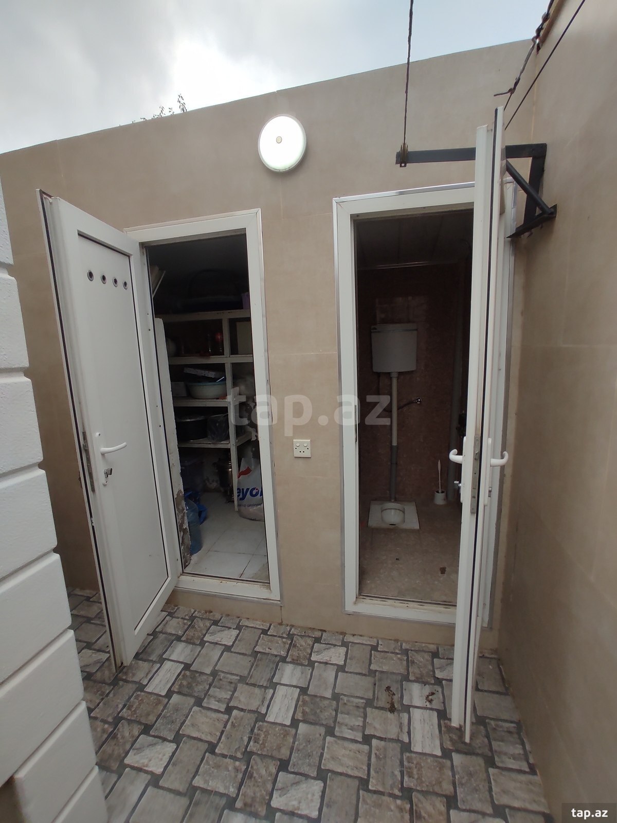 Həyət evi, Asəf Zeynallı küç. 55 (15)