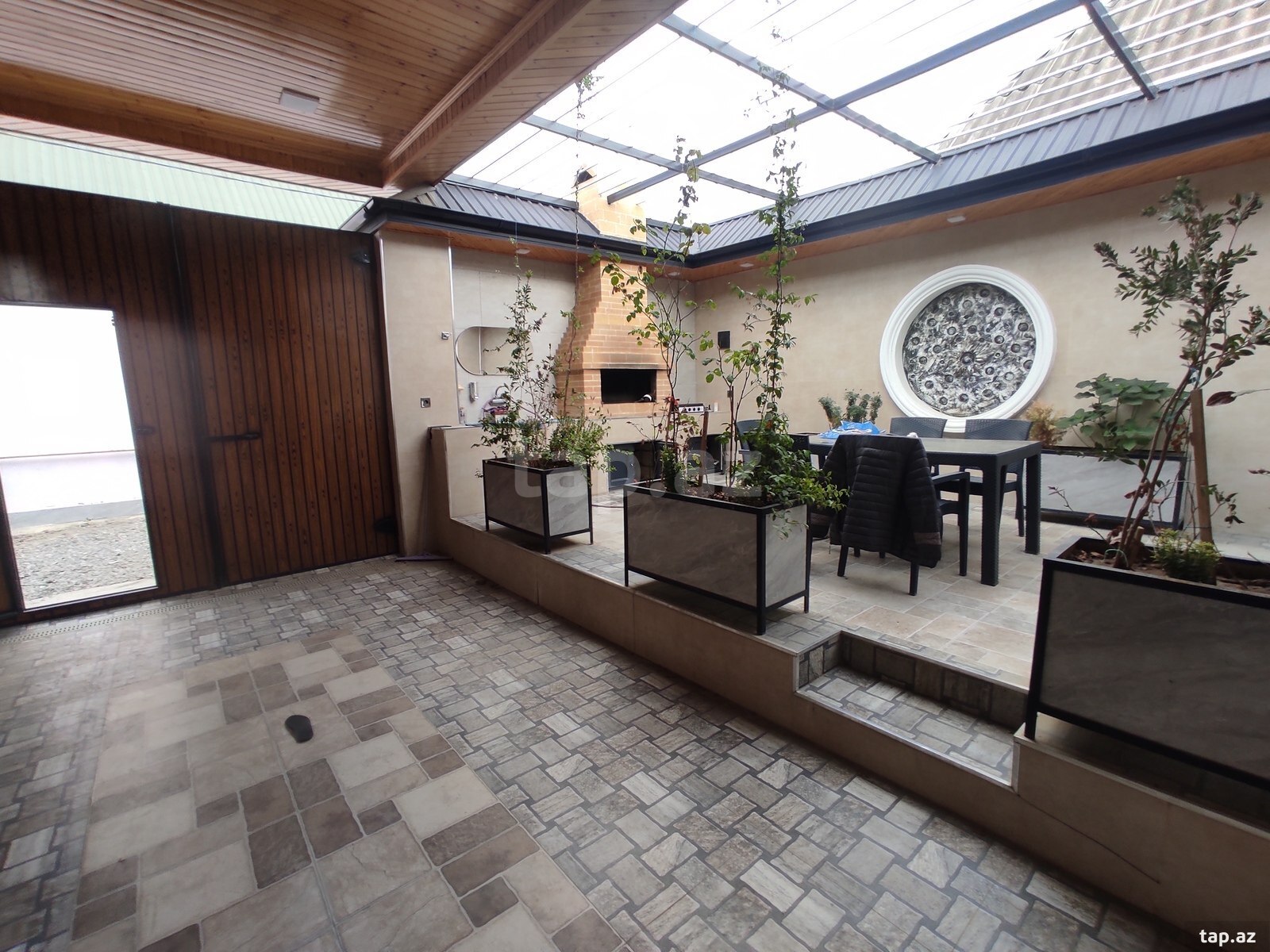 Həyət evi, Asəf Zeynallı küç. 55 (9)