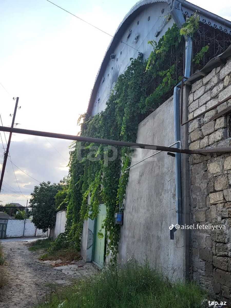 Həyət evi, Buzovna qəs. (2)