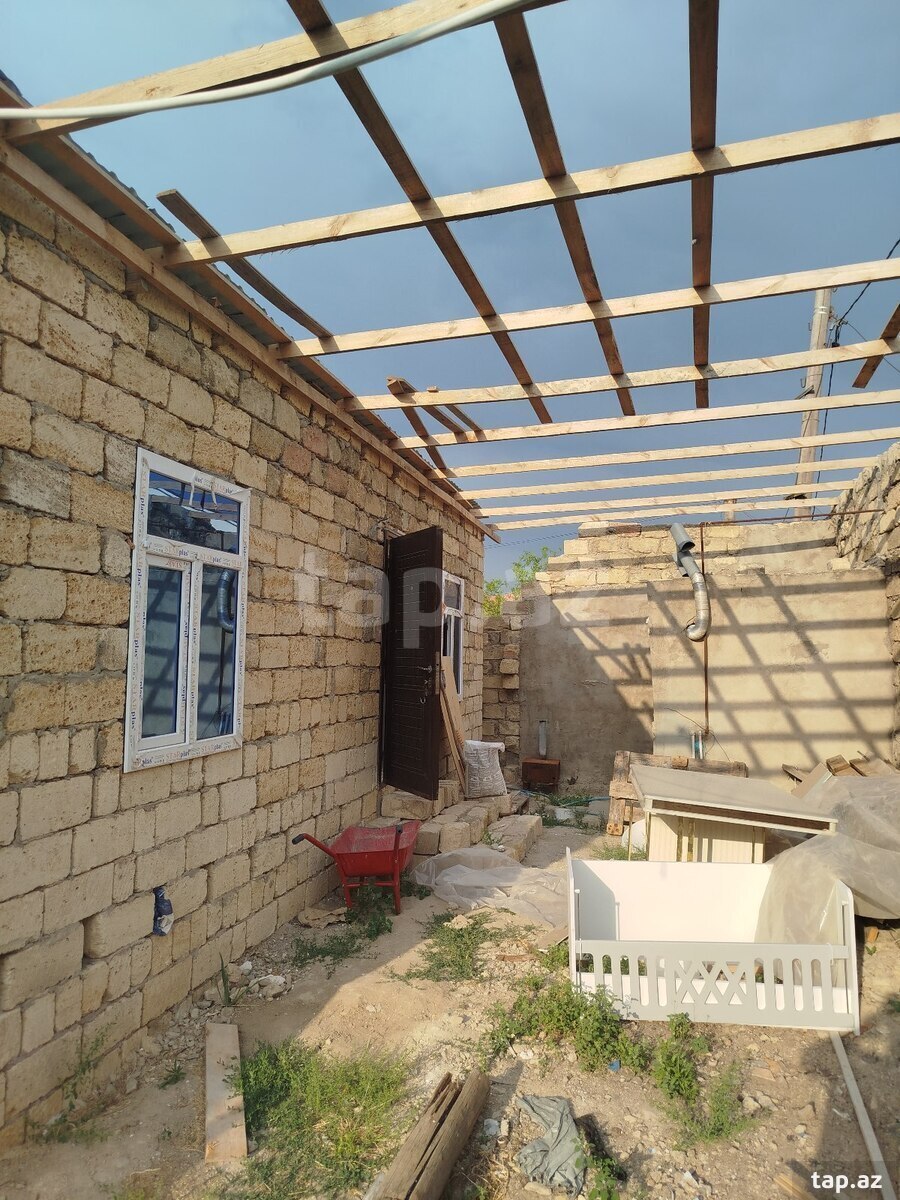 Həyət evi, Novxanı qəs. (6)