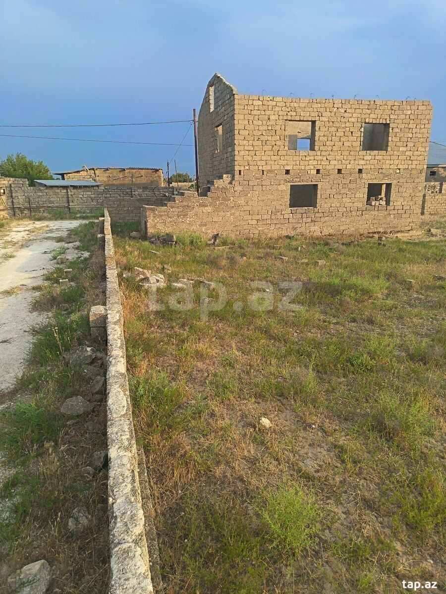 4 sot torpaq sahəsi, Qala qəs. (3)