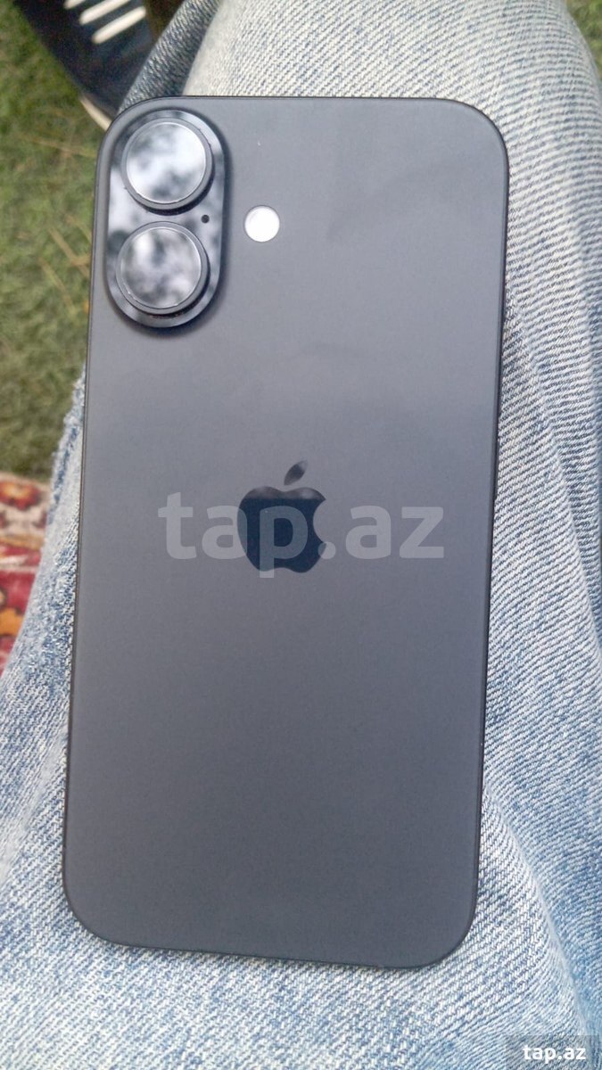 Apple iPhone 16 Black 128GB/8GB