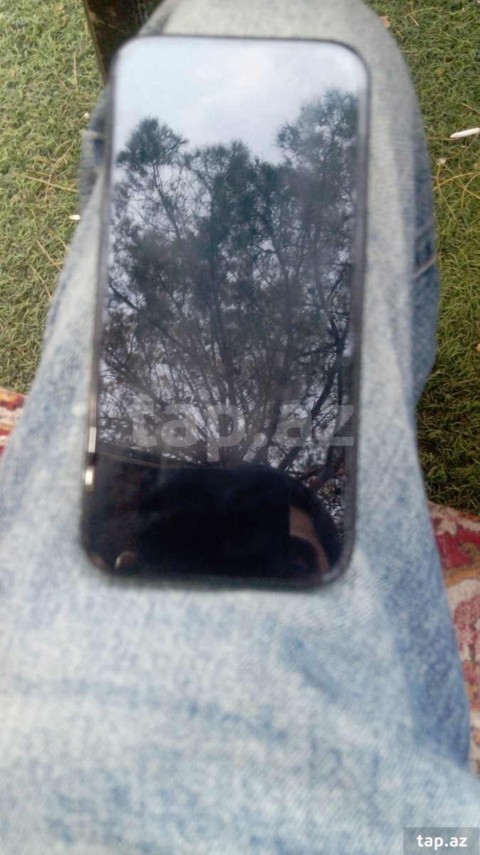 Apple iPhone 16 Black 128GB/8GB (5)