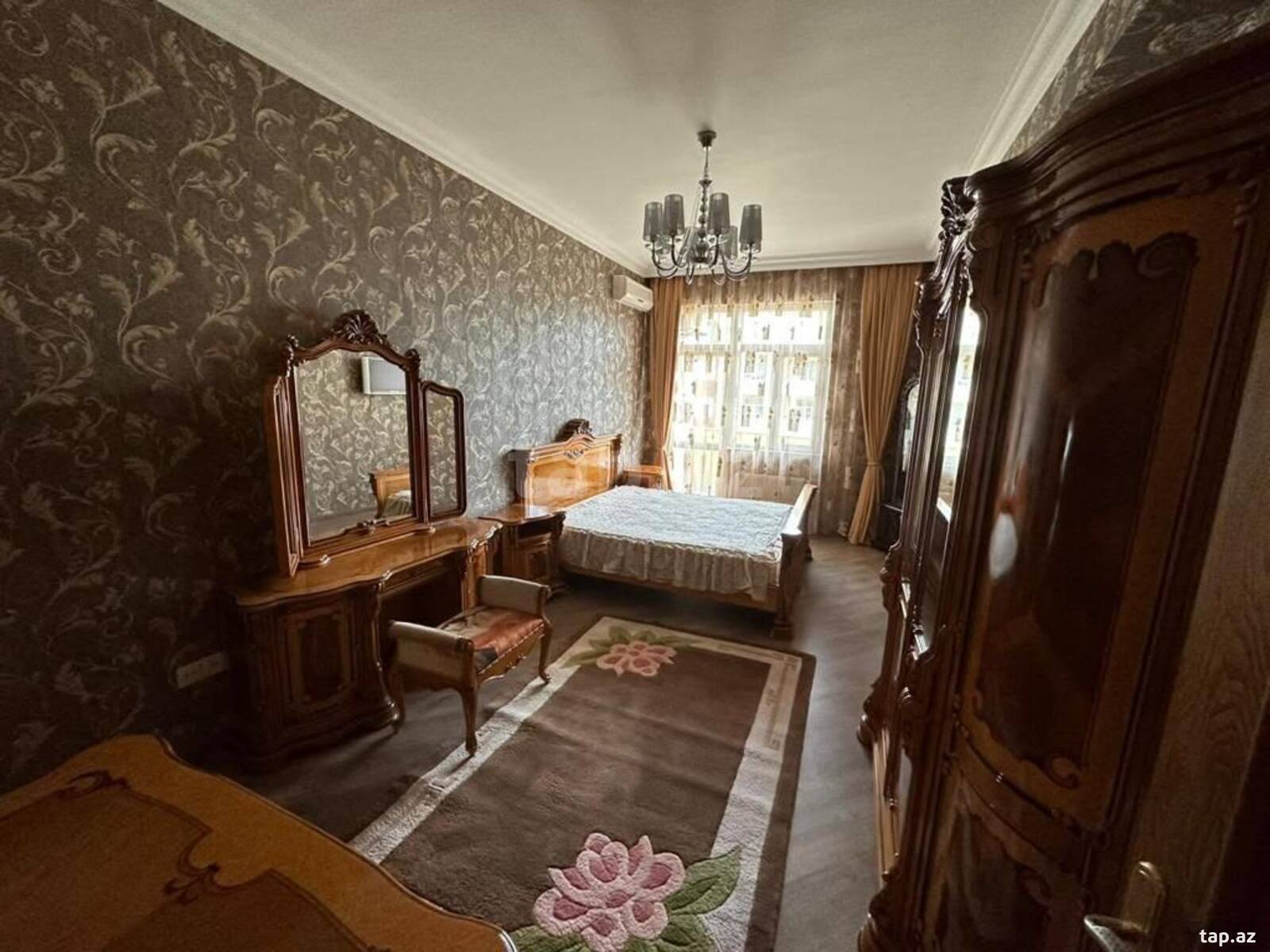 4-otaqlı yeni tikili kirayə verilir, Elmlər Akademiyası m., 170 m² (2)