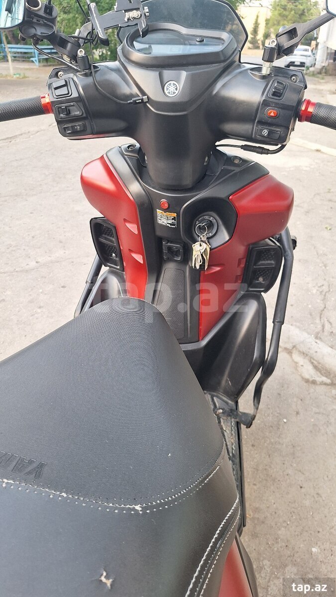 Moped Yamaha, 2022 il (5)